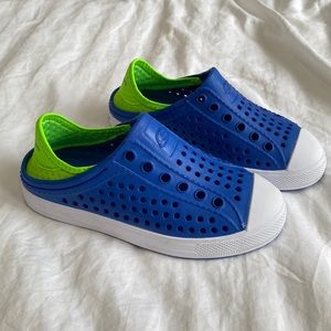 Sketchers water shoes NWOT